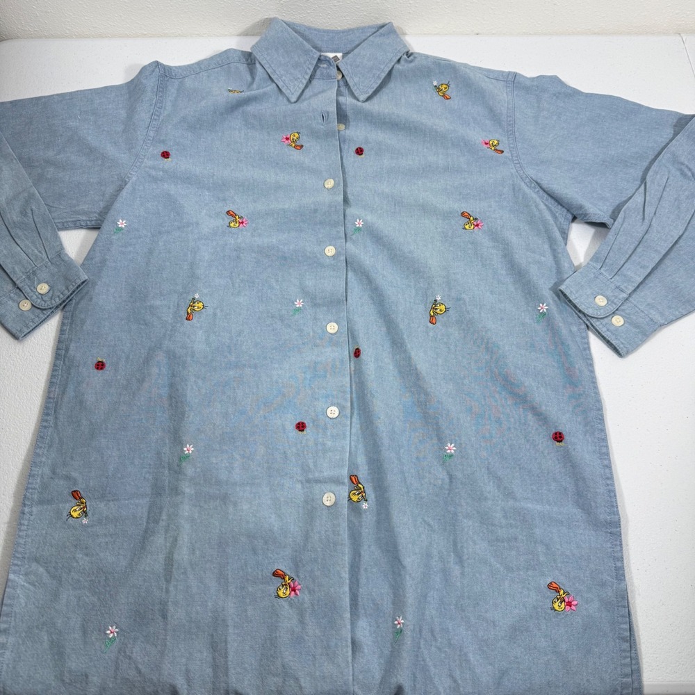 Warner Bros Studio Store Tweety Bird Embroidered Chambray Shirt Womens XS Blue